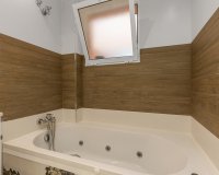 Reventa - Apartamento - Los Montesinos