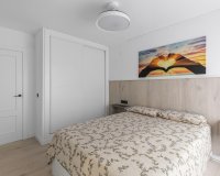 Reventa - Apartamento - Los Montesinos