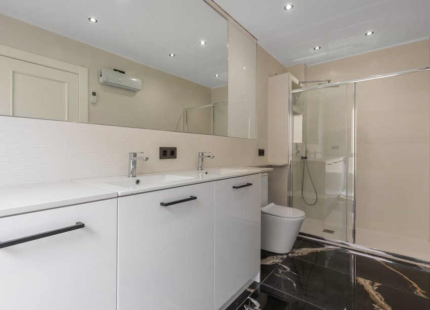 Reventa - Apartamento - Los Montesinos