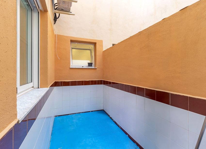 Reventa - Apartamento - Los Montesinos