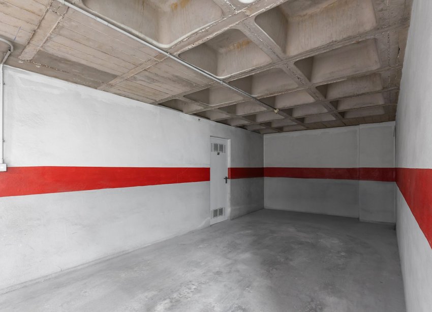 Reventa - Apartamento - Los Montesinos