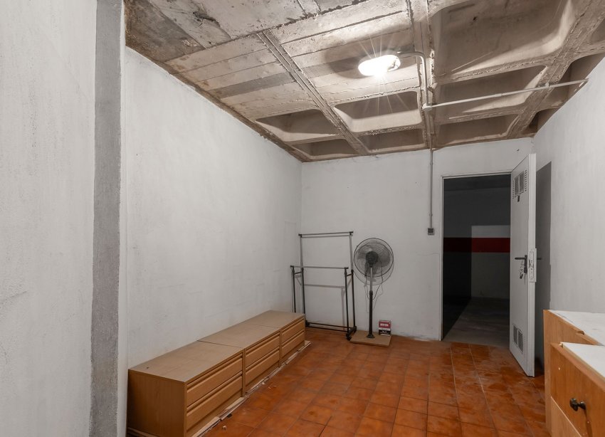 Reventa - Apartamento - Los Montesinos