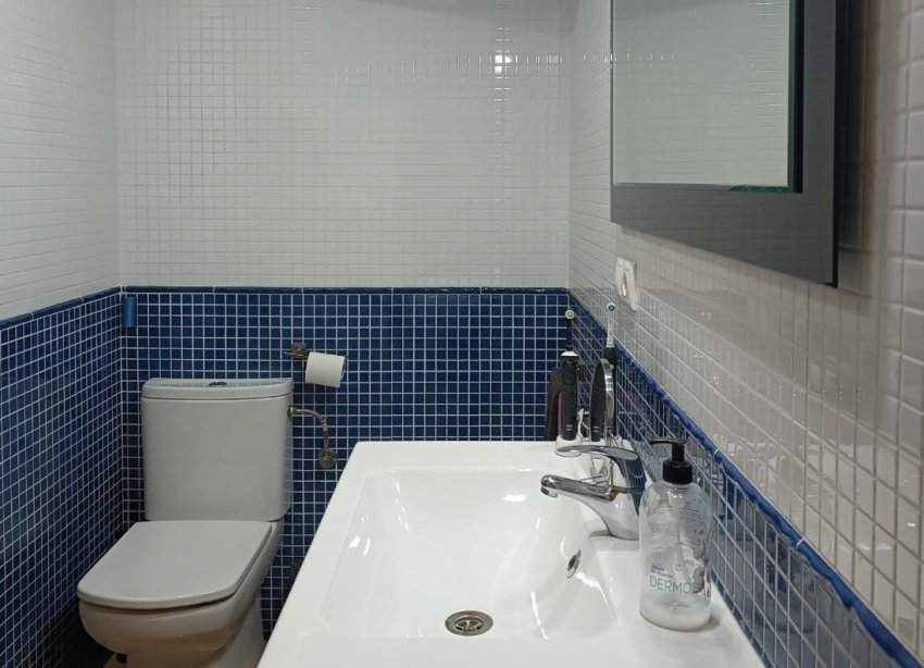 Reventa - Apartamento - Los Montesinos