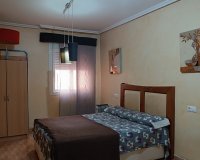 Reventa - Apartamento - Los Montesinos