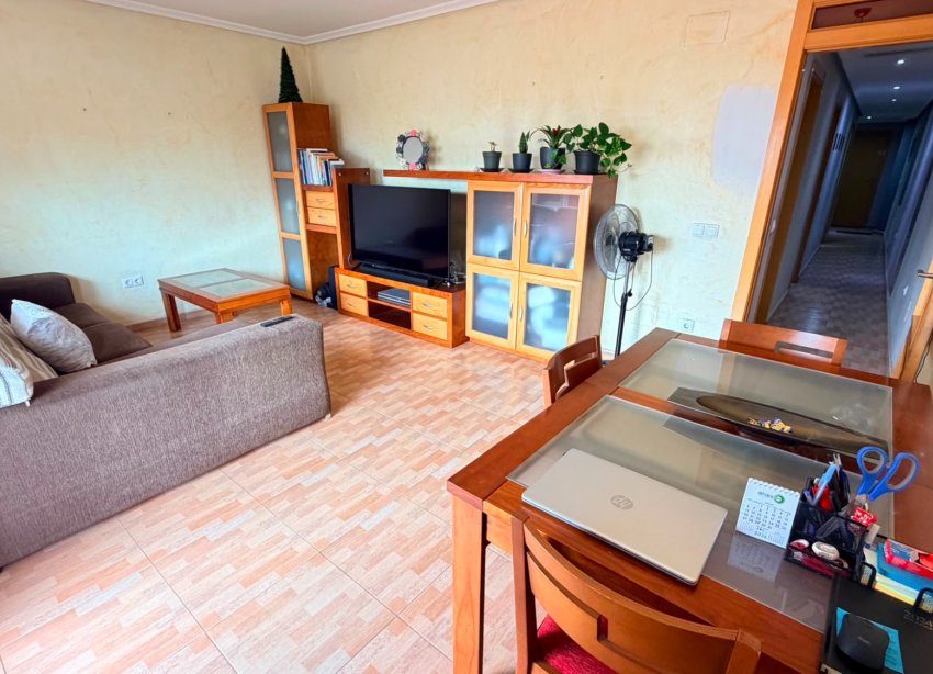 Reventa - Apartamento - Los Montesinos