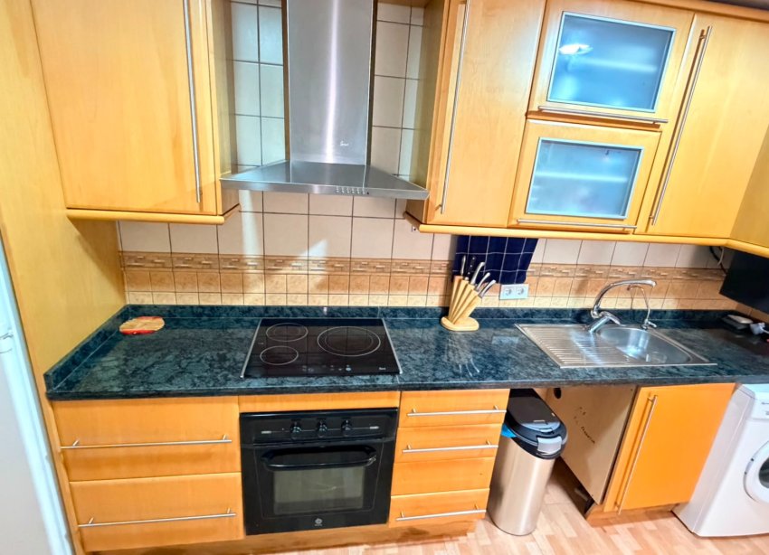 Reventa - Apartamento - Los Montesinos