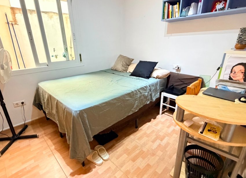 Reventa - Apartamento - Los Montesinos