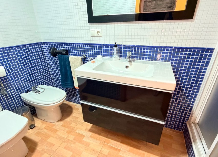 Reventa - Apartamento - Los Montesinos