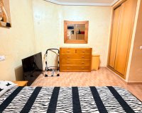 Reventa - Apartamento - Los Montesinos