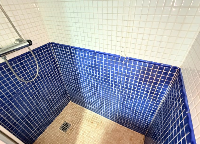 Reventa - Apartamento - Los Montesinos