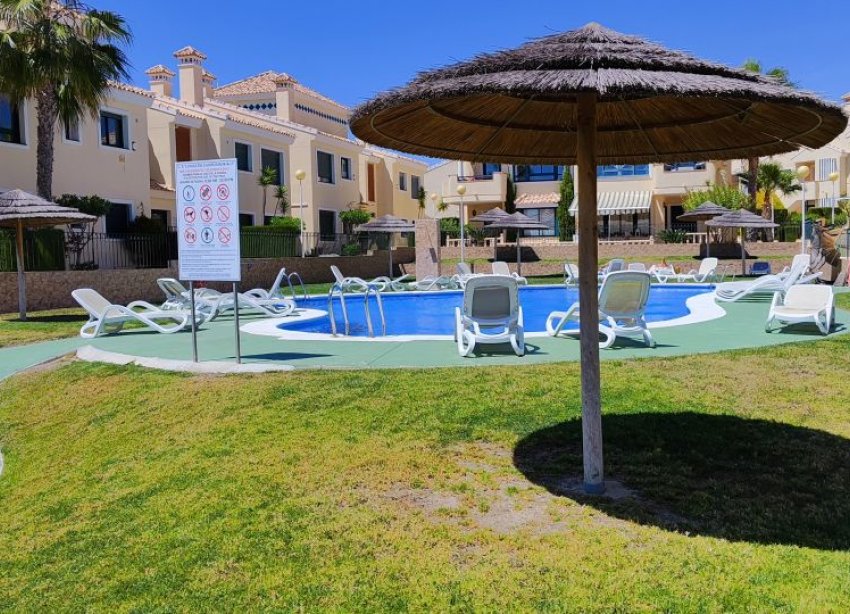 Reventa - Apartamento - Orihuela Costa - CAMPOAMOR GOLF