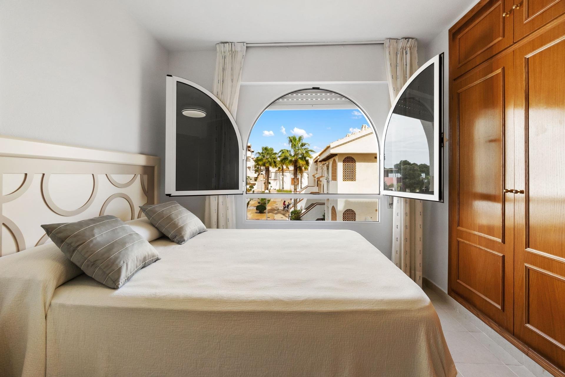 Reventa - Apartamento - Orihuela Costa - Campoamor