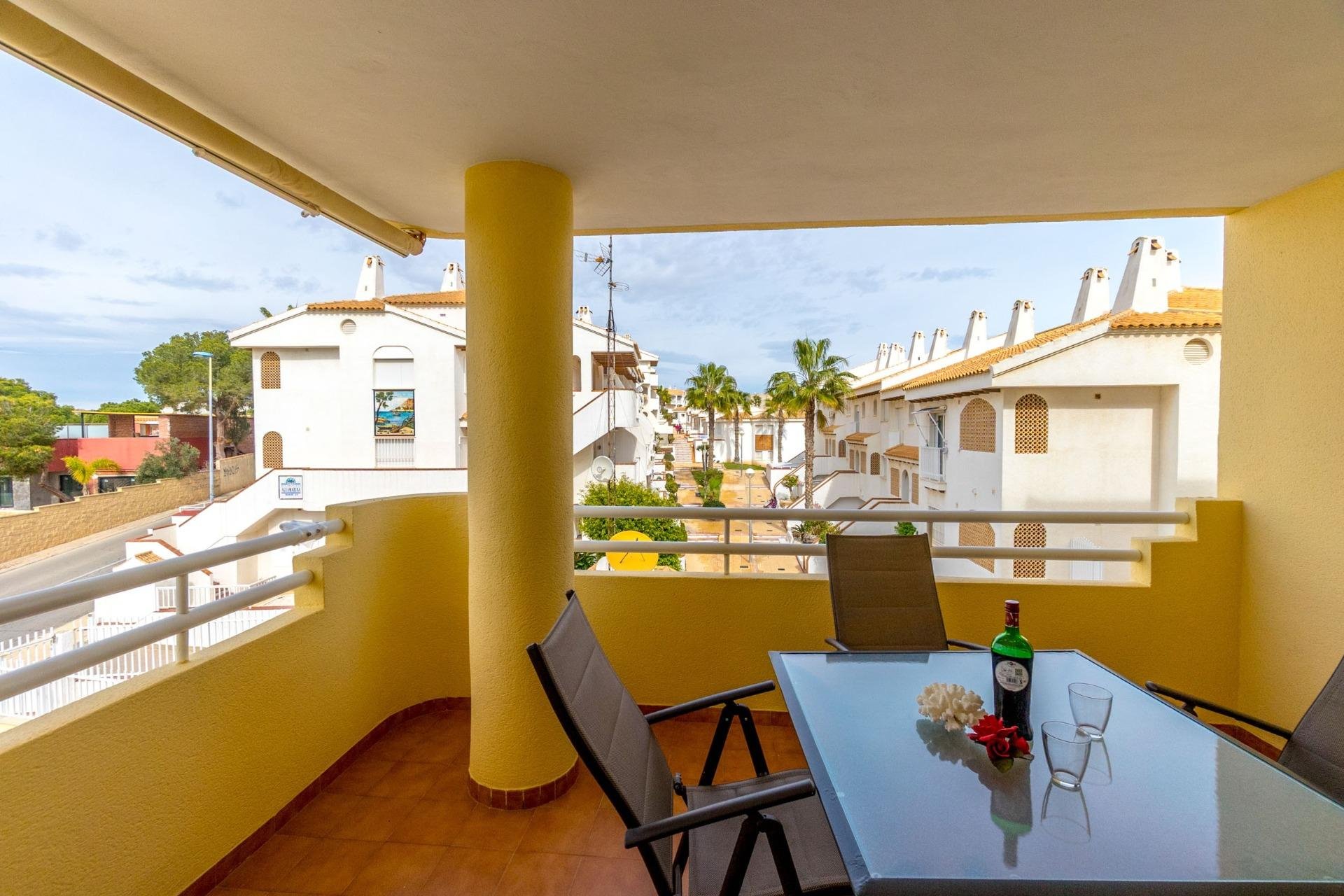 Reventa - Apartamento - Orihuela Costa - Campoamor