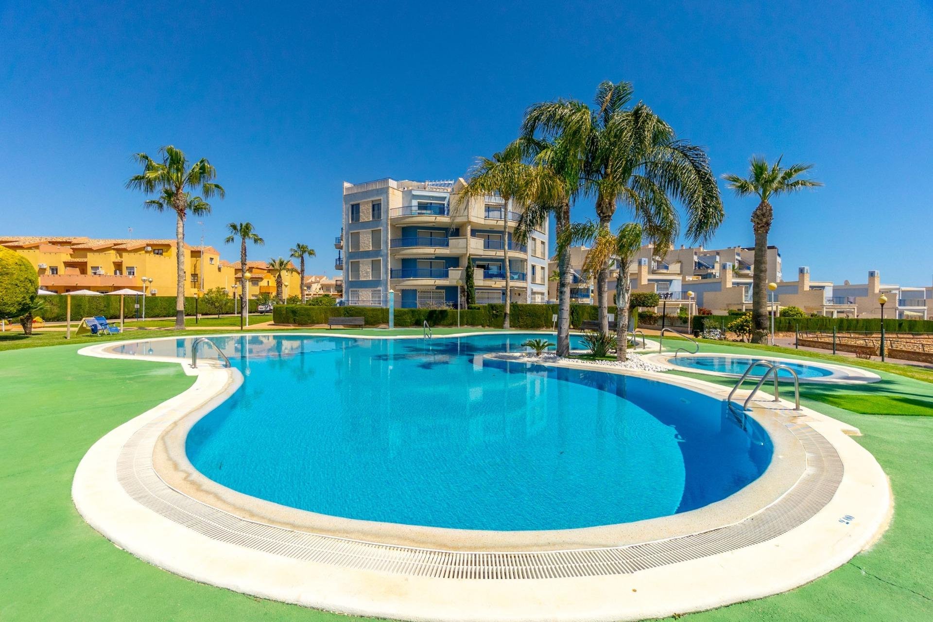 Reventa - Apartamento - Orihuela Costa - Campoamor