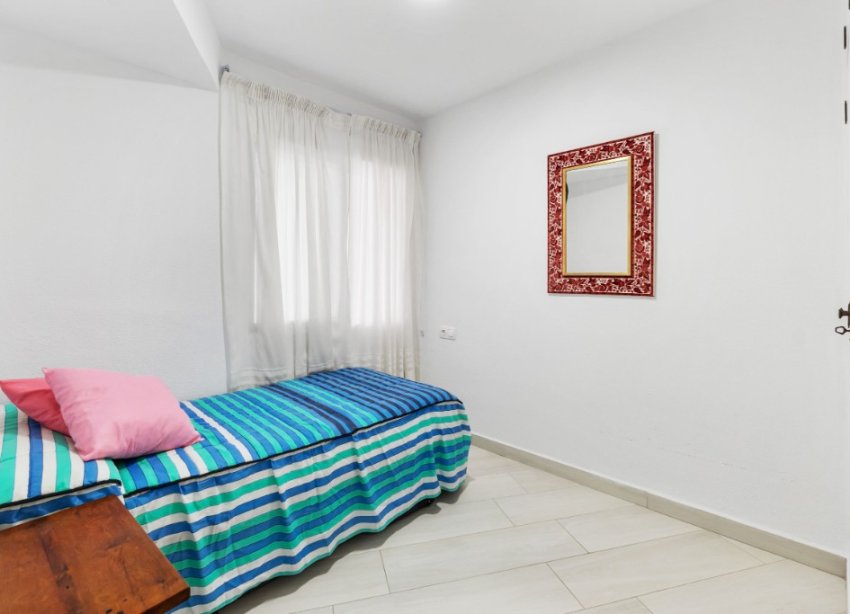 Reventa - Apartamento - Orihuela Costa - Campoamor