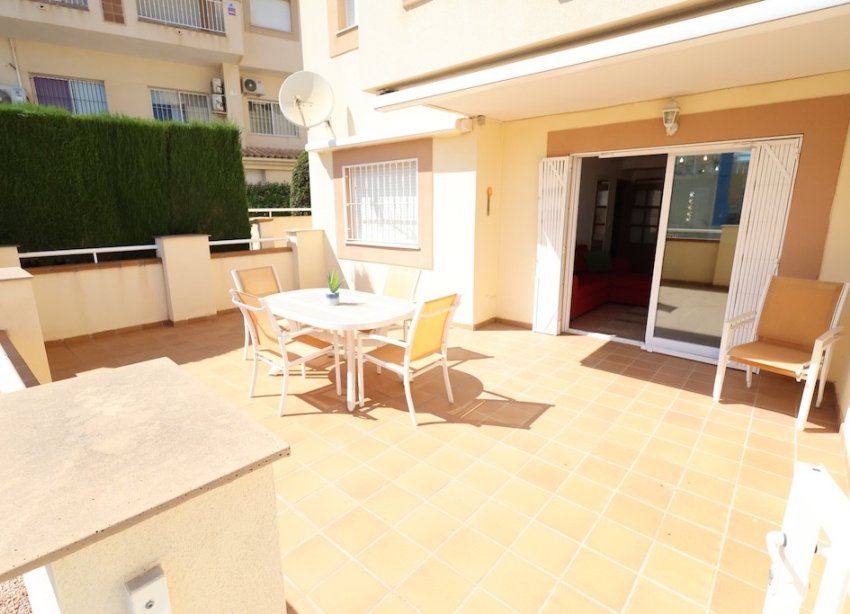 Reventa - Apartamento - Orihuela Costa - Campoamor