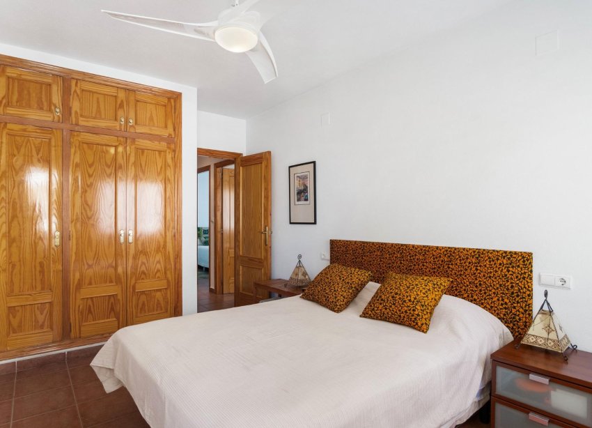 Reventa - Apartamento - Orihuela Costa - Campoamor