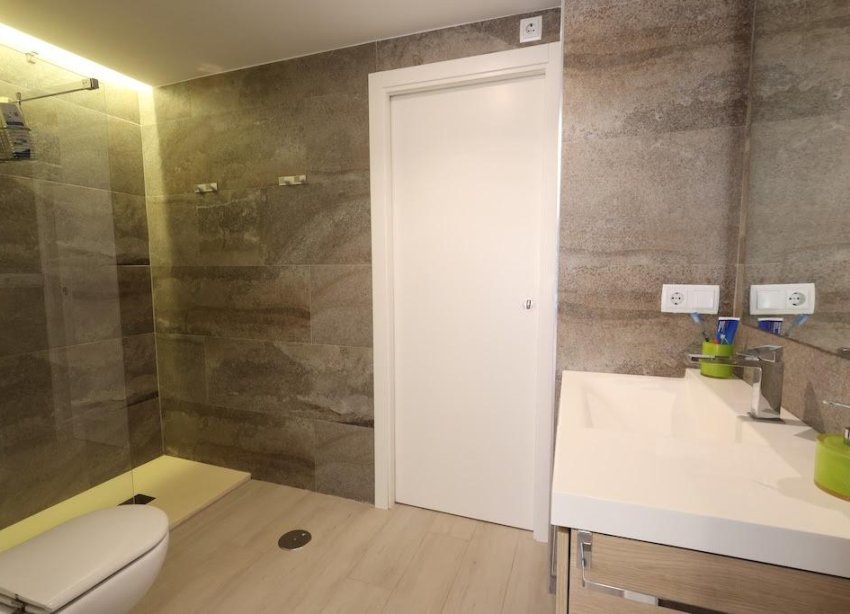 Reventa - Apartamento - Orihuela Costa - Campoamor
