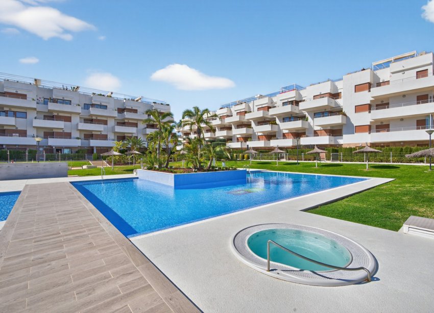 Reventa - Apartamento - Orihuela Costa - Dehesa de Campoamor