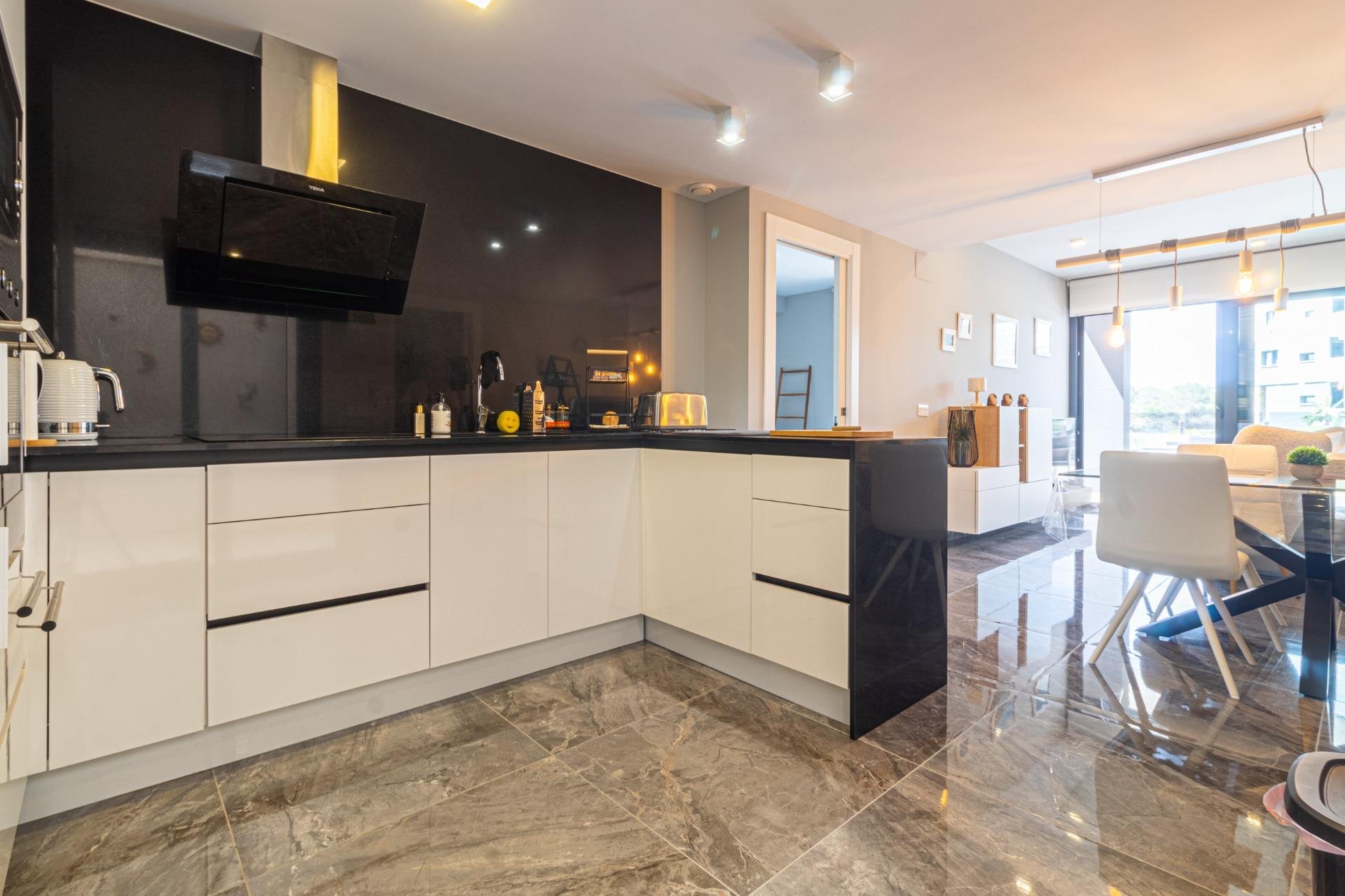 Reventa - Apartamento - Orihuela Costa - La Florida