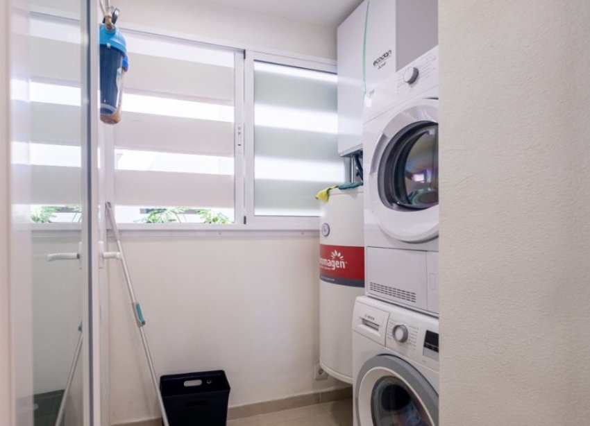 Reventa - Apartamento - Orihuela Costa - La Zenia