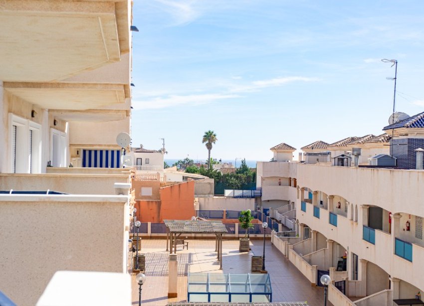 Reventa - Apartamento - Orihuela Costa - La Zenia