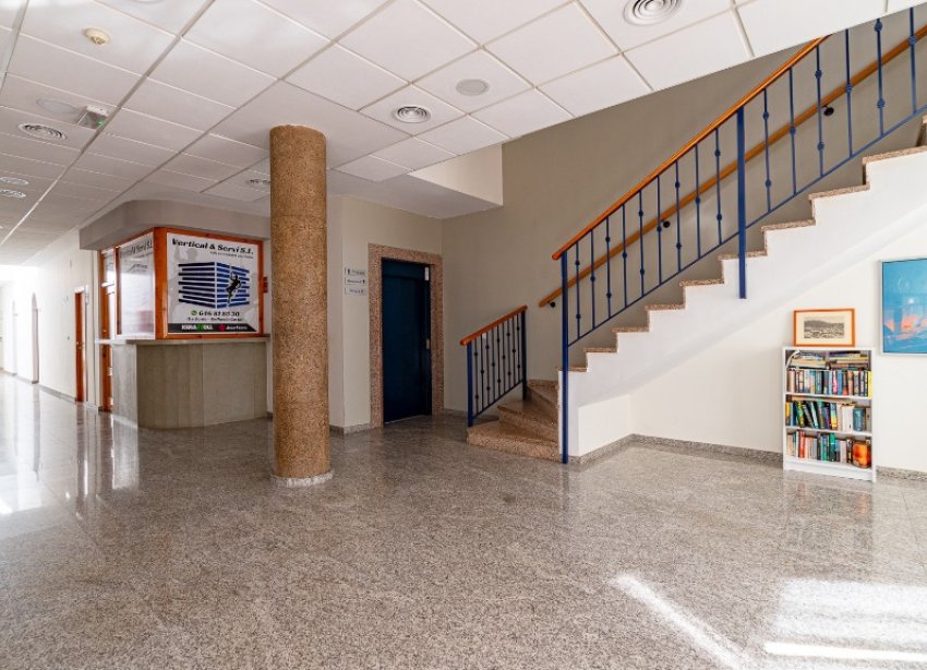 Reventa - Apartamento - Orihuela Costa - La Zenia