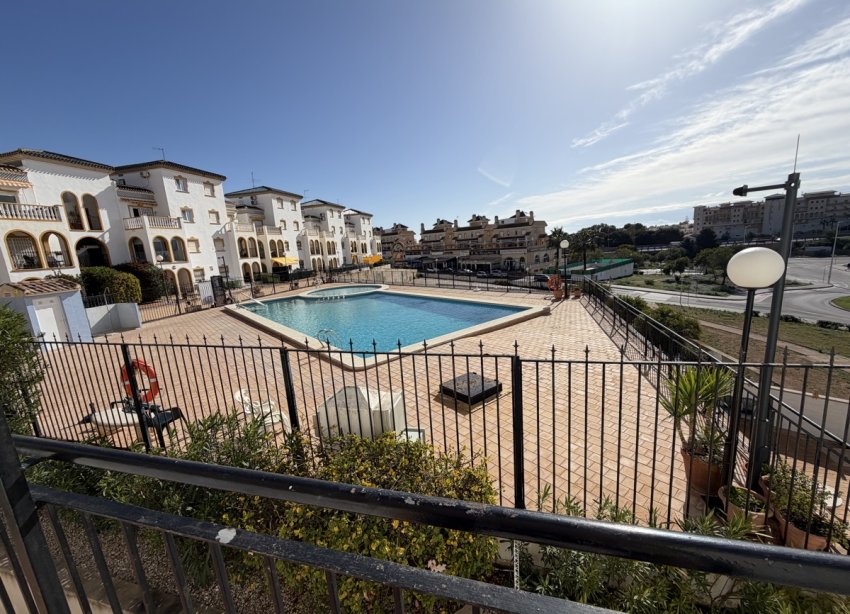 Reventa - Apartamento - Orihuela Costa - La Zenia