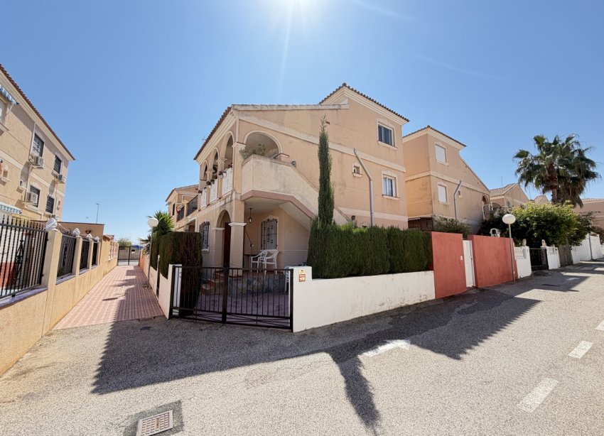 Reventa - Apartamento - Orihuela Costa - La Zenia