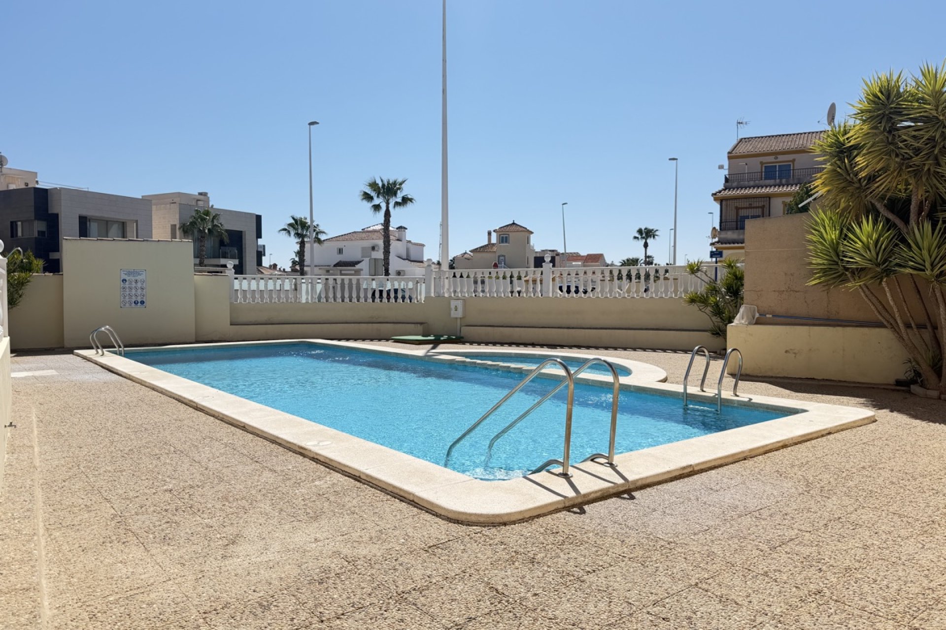 Reventa - Apartamento - Orihuela Costa - La Zenia