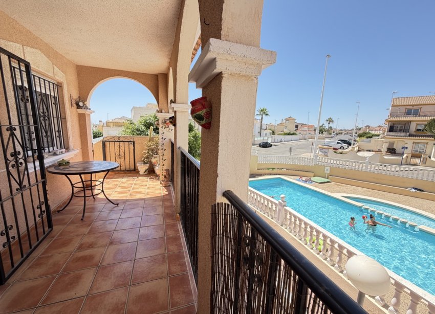 Reventa - Apartamento - Orihuela Costa - La Zenia