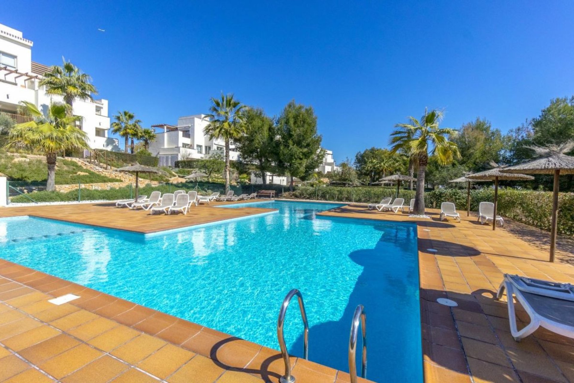 Reventa - Apartamento - Orihuela Costa - Las Colinas Golf