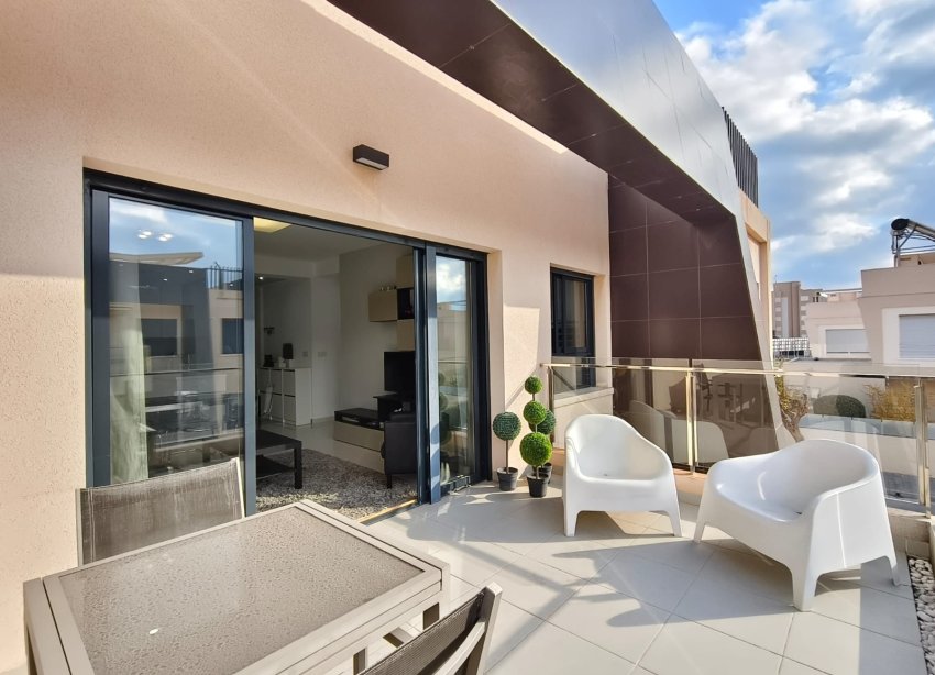 Reventa - Apartamento - Orihuela Costa - Mil Palmeras