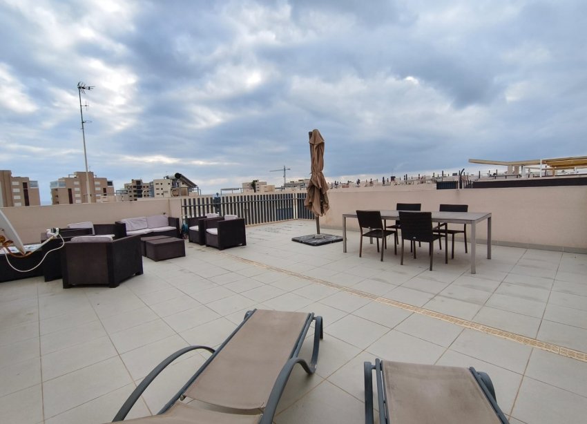 Reventa - Apartamento - Orihuela Costa - Mil Palmeras