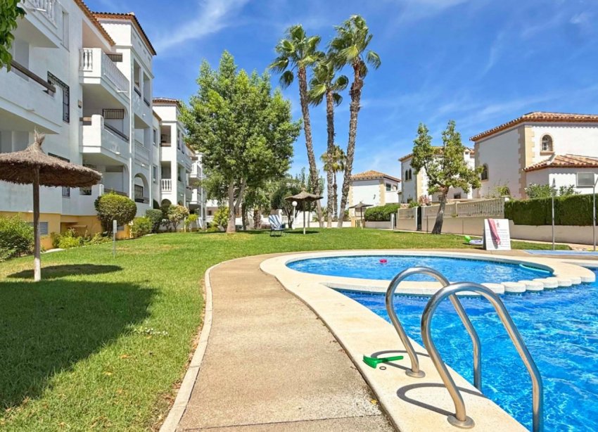 Reventa - Apartamento - Orihuela Costa - Villamartín