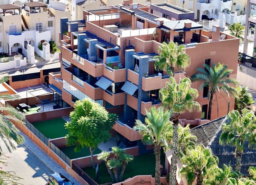 Reventa - Apartamento - Orihuela Costa - Villamartin