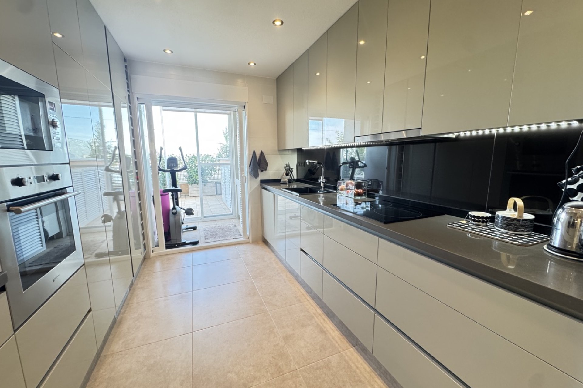 Reventa - Apartamento - Orihuela Costa - Villamartin