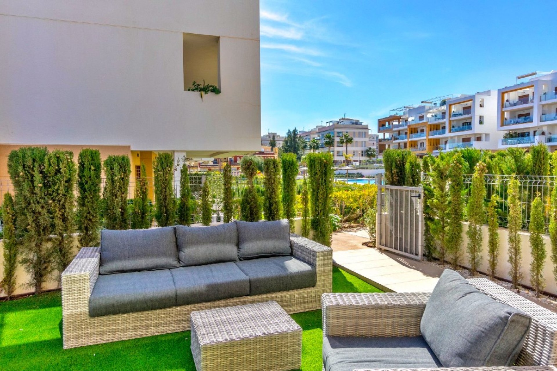Reventa - Apartamento - Orihuela Costa - Villamartin