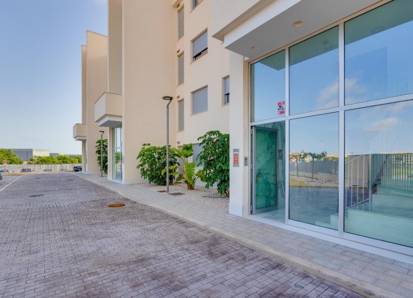 Reventa - Apartamento - Orihuela Costa - Villamartín