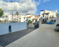 Reventa - Apartamento - Orihuela Costa - Villamartín