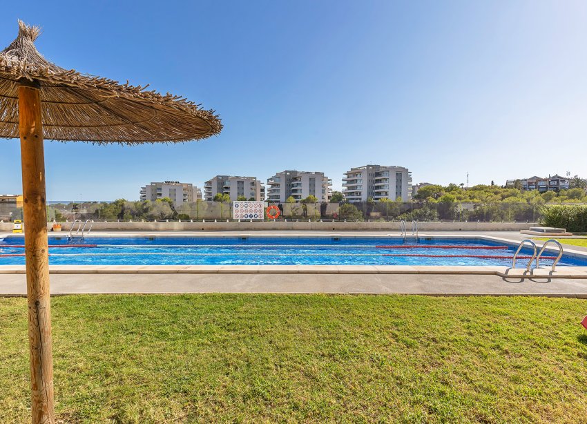 Reventa - Apartamento - Orihuela Costa - Villamartín