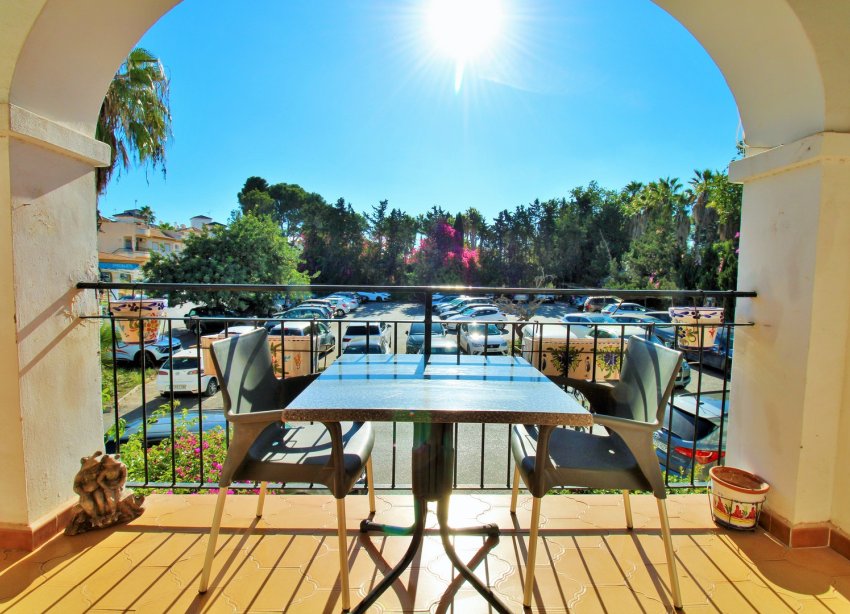 Reventa - Apartamento - Orihuela Costa - Villamartín