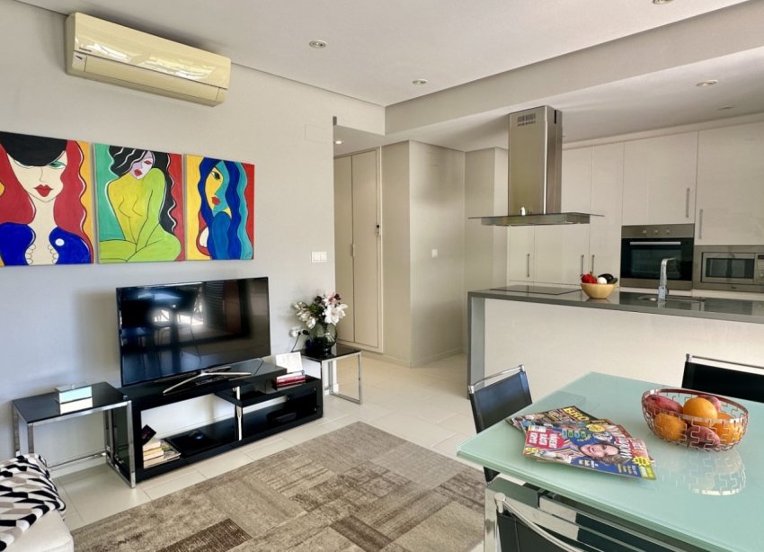 Reventa - Apartamento - Orihuela Costa - Villamartín