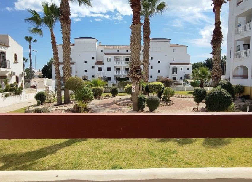 Reventa - Apartamento - Orihuela Costa - Villamartin