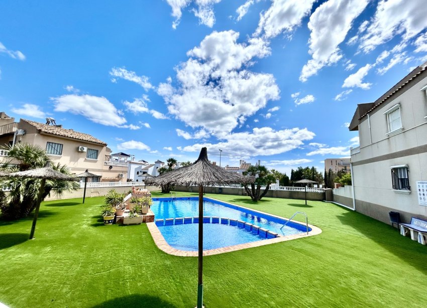 Reventa - Apartamento - Orihuela Costa - Villamartin