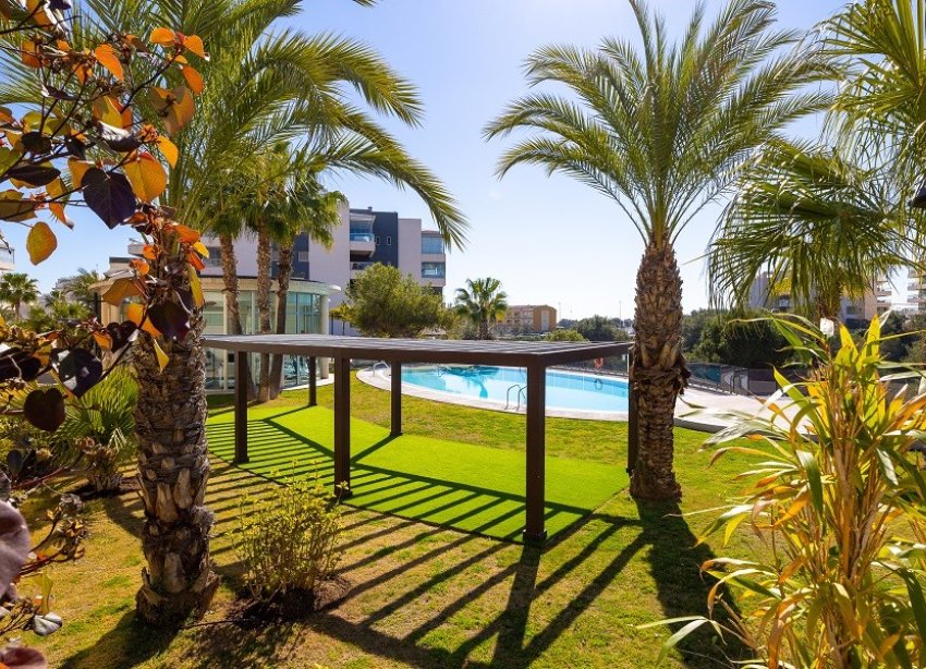 Reventa - Apartamento - Orihuela Costa - Villamartín