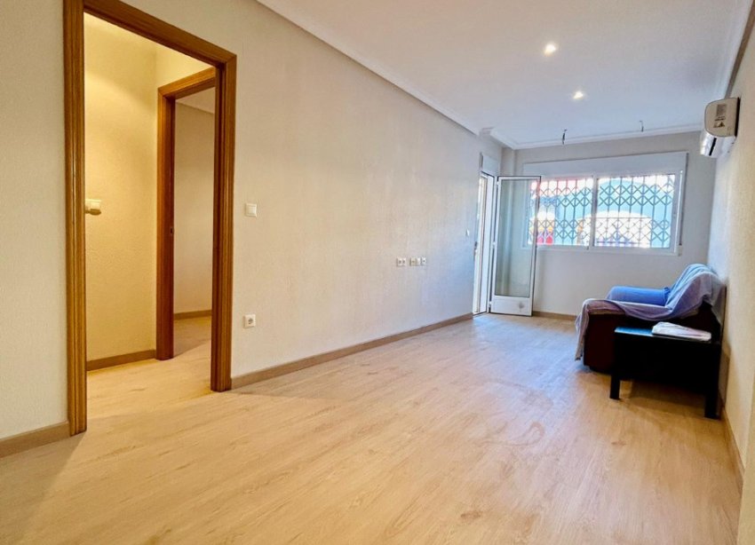 Reventa - Apartamento - San Isidro