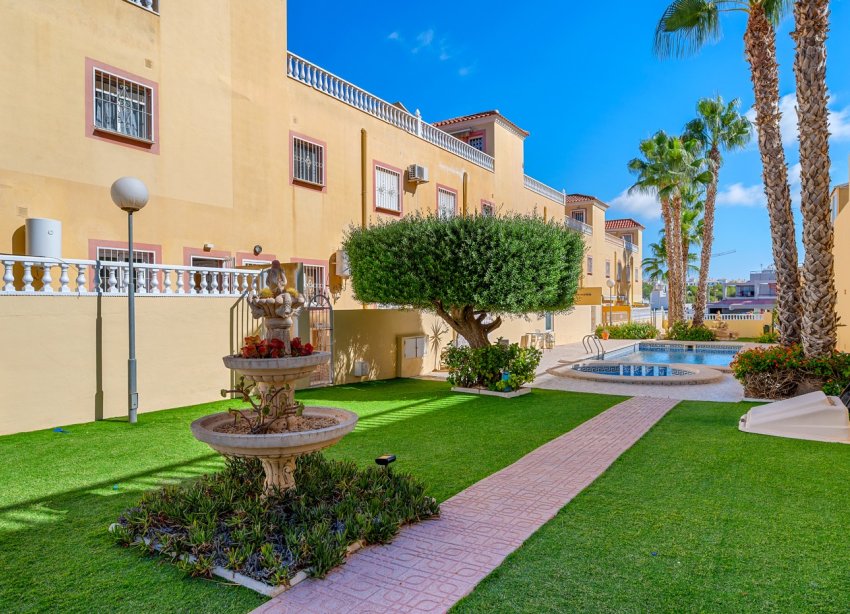 Reventa - Apartamento - San Miguel de Salinas - Orihuela Costa