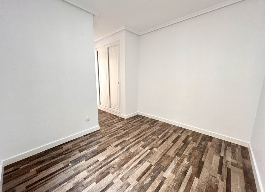 Reventa - Apartamento - San Miguel de Salinas