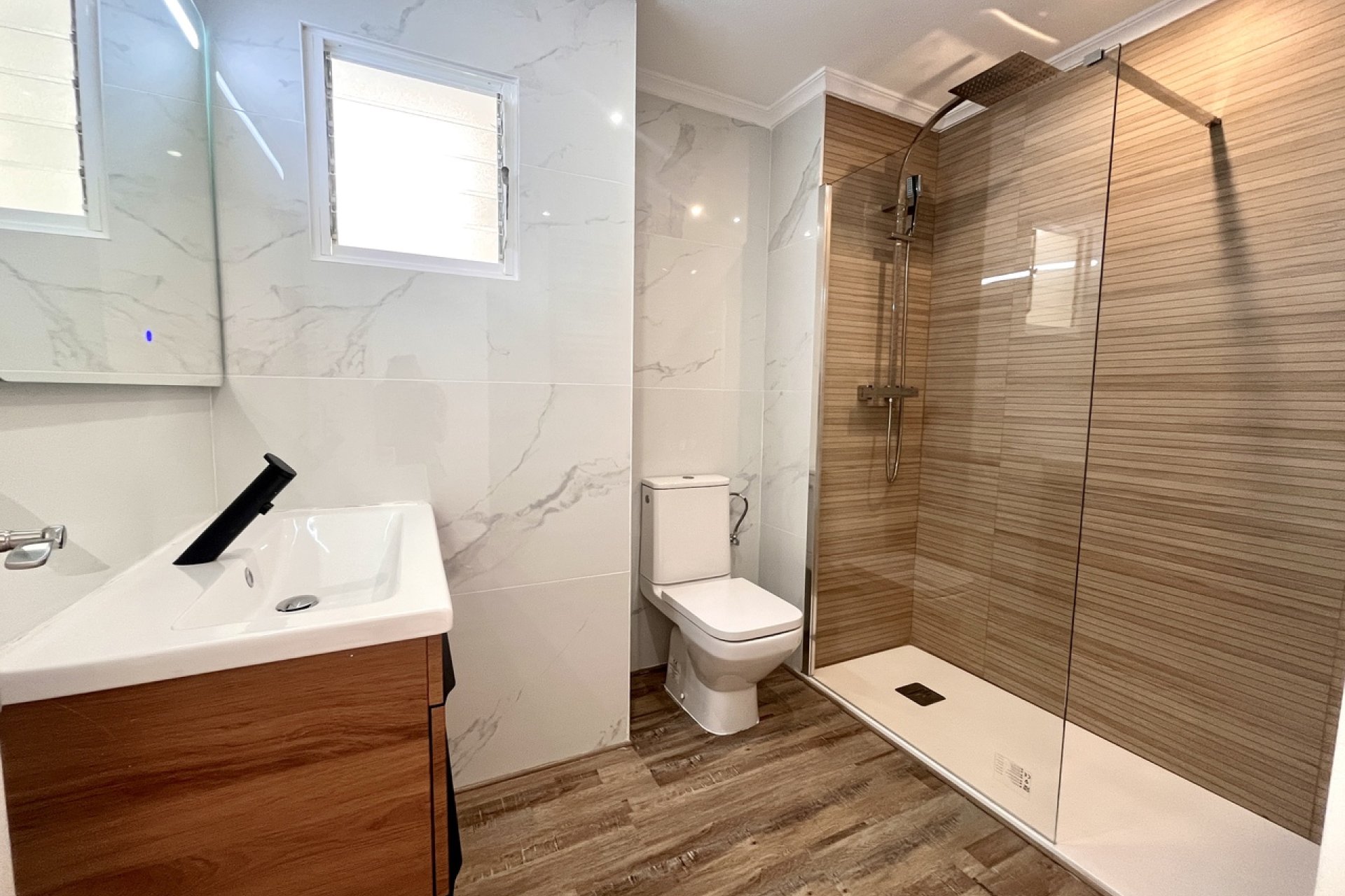 Reventa - Apartamento - San Miguel de Salinas